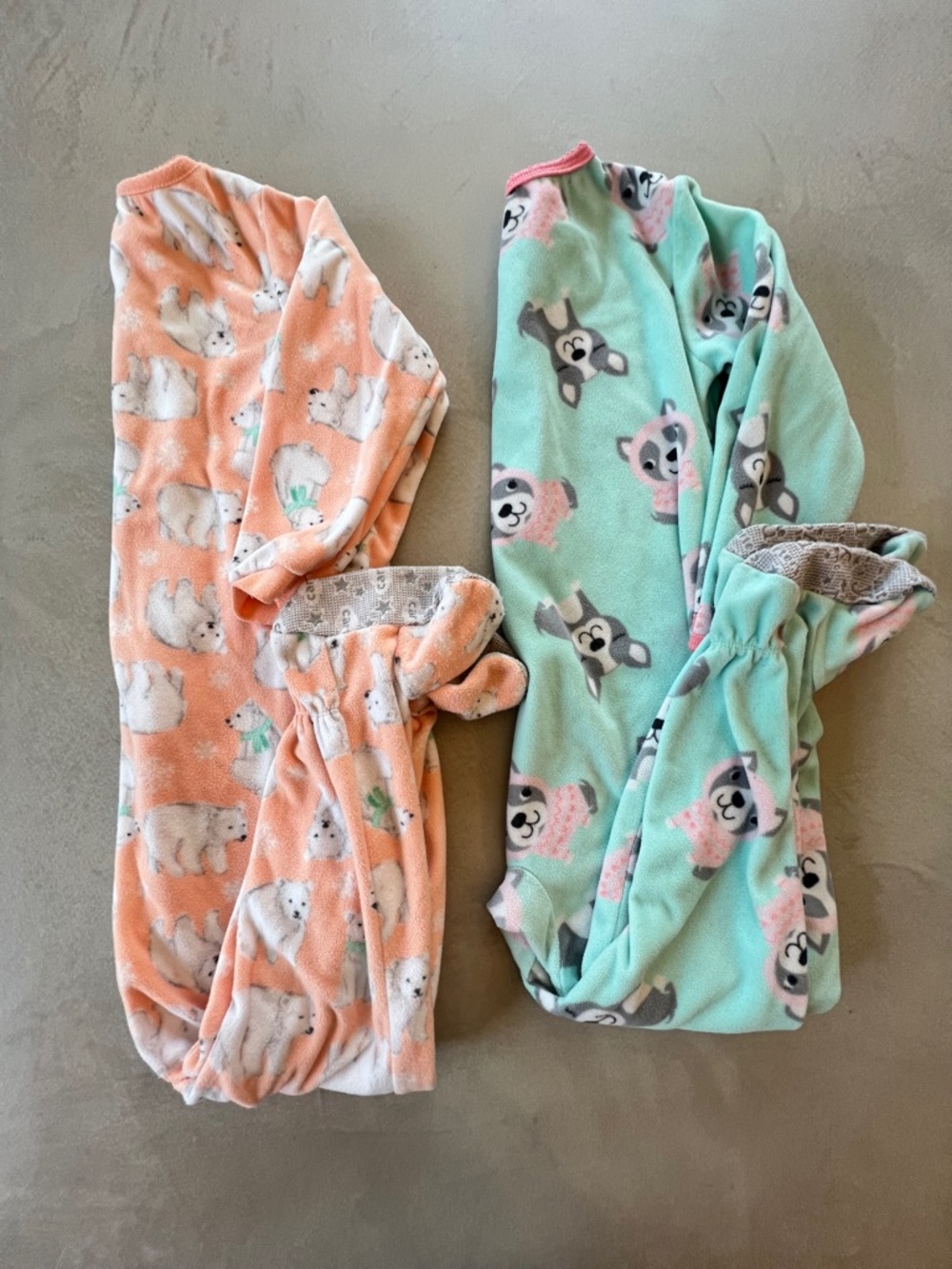Carter’s Set of 2 Cozy Footie Kids Plush Pajamas - Pink & Mint Size 4T
